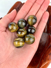 Load image into Gallery viewer, Mini Tiger Eye Sphere
