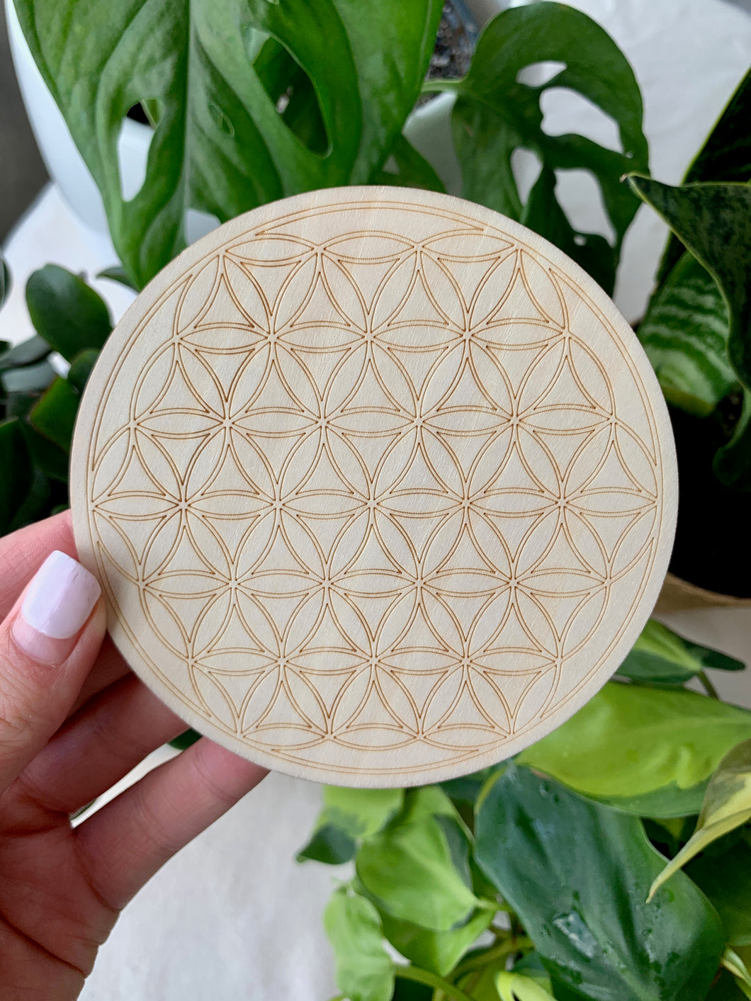 Wooden Crystal Grid Plate