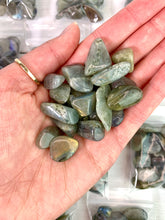 Load image into Gallery viewer, Labradorite Tumbled Stone Bag